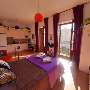 https://malaga-dreams-apartments.es-andalucia.com