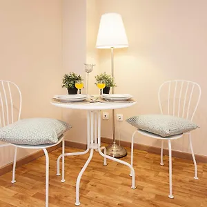 https://malaga-center-flat-mezquitilla.es-andalucia.com